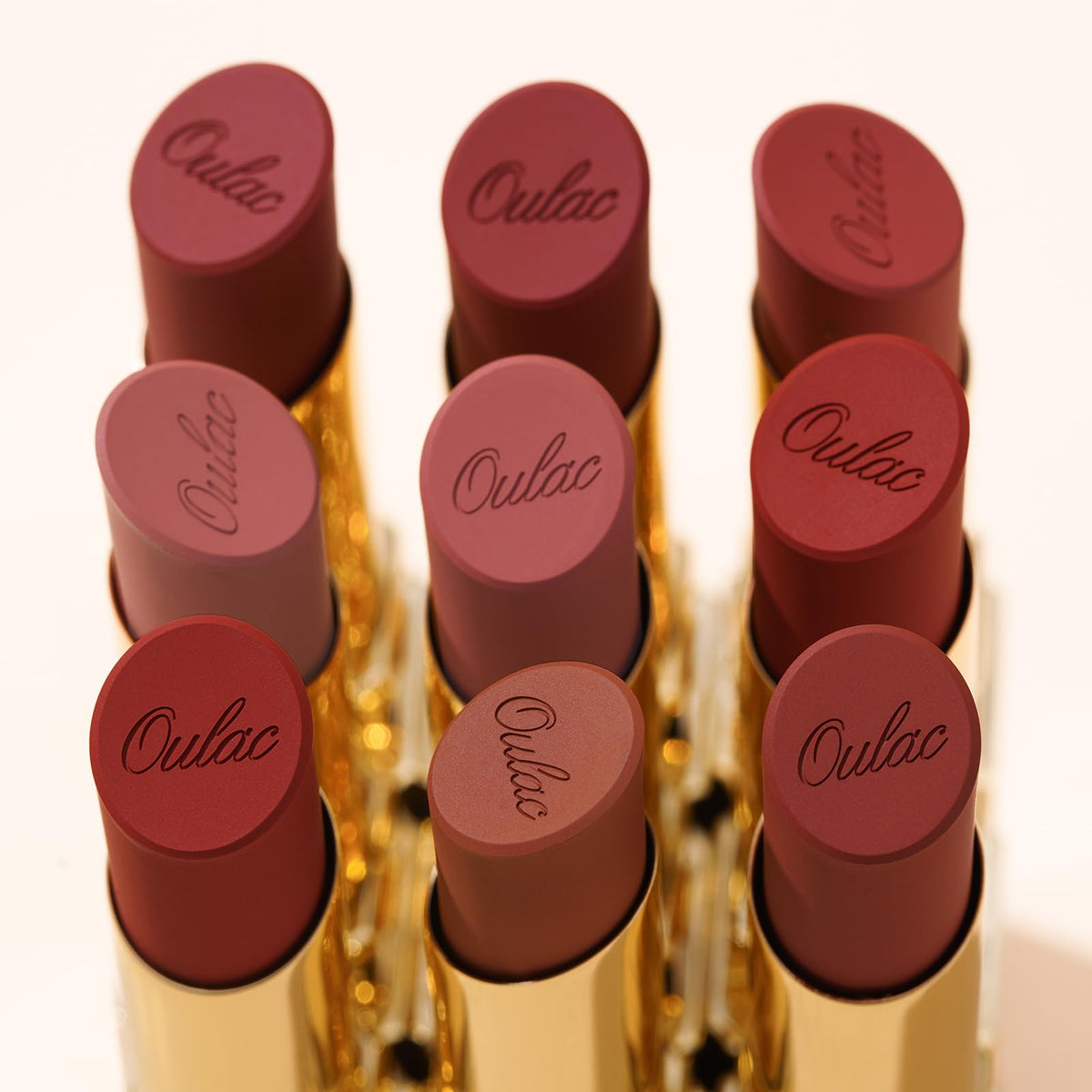 Oulac Red Matte Lipsticks for Women, Silky Velvet Matte Lipstick, Terracotta High Impact Lip Color, Soft Smooth Texture, Not Dry Lightweight Formula Infused with Vitamin E, RM06