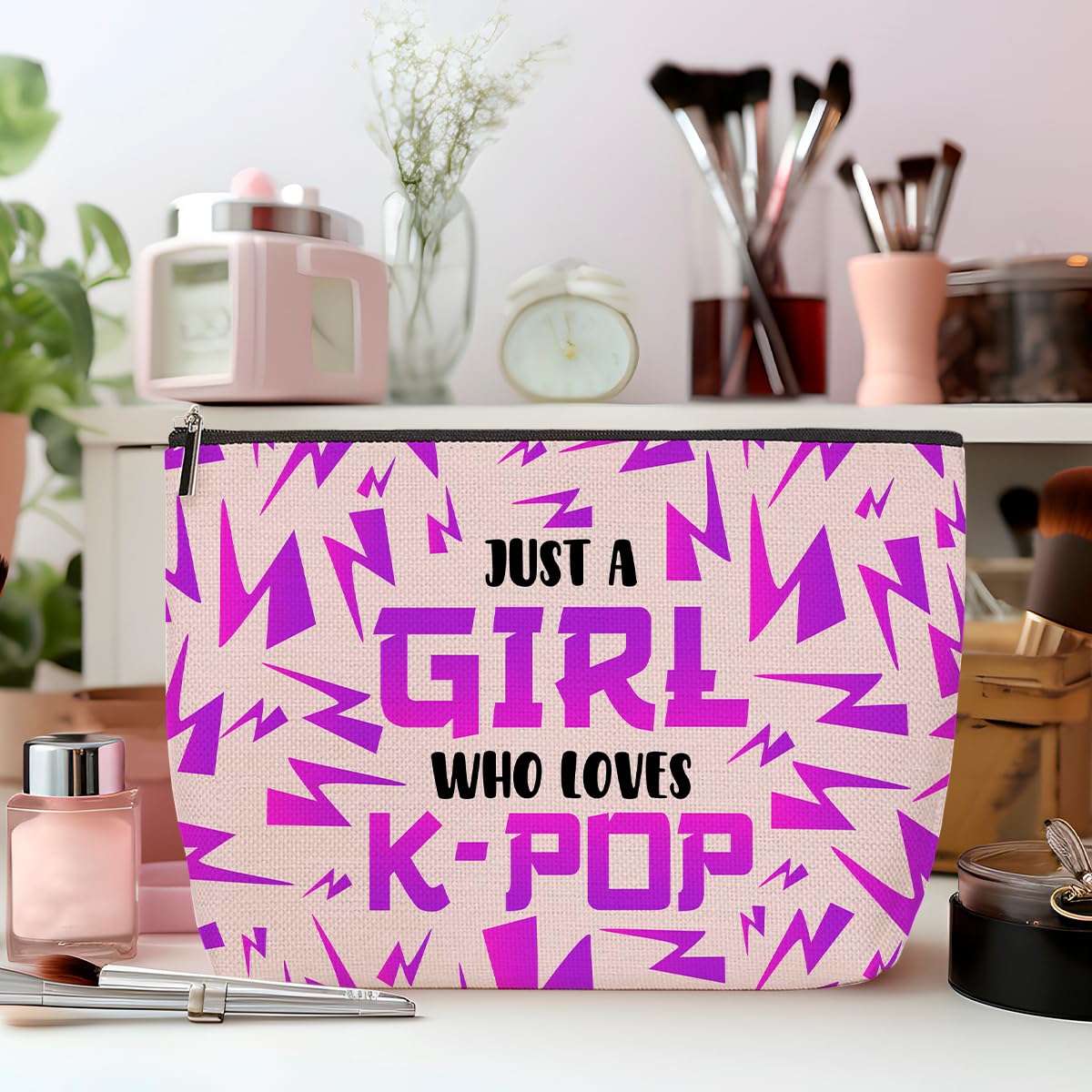 ZHAMEN Vintage Makeup Bag Weird Girls Cosmetic Bag for Women