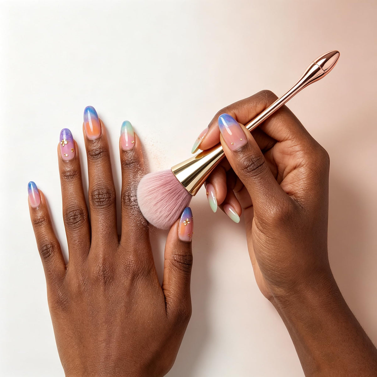 5 Pcs Nail Art Sculpture Pen Dual Tipped Silicone Nail Tools Nail Art Silicone Brushes for Design Nail Carving Drawing Shaping Effect