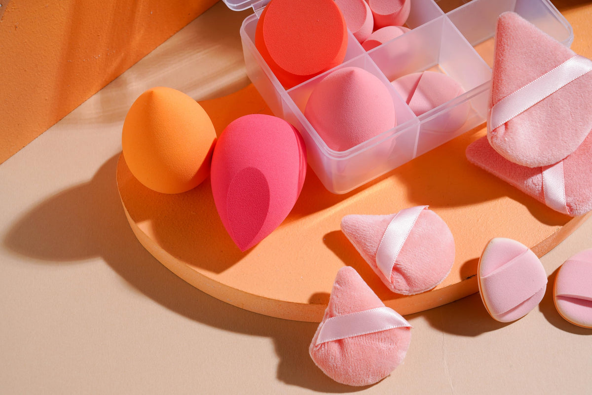 Makeup Sponge Set BS-MALL Triangle Puff 14PCS Non-Latex Beauty Blender Sponges with Travel Case, Soft Makeup Puff for Foundation, Concealer, Cream & Powder, Face & Eye Blending for Sensitive Skin